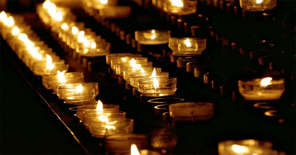 Best Flameless Candles Review