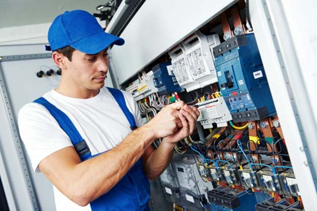 How to Find the Best Electrician for Electric Wiring Home Repairs